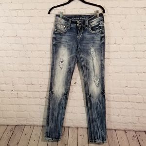 Almost Famous ripped skinny leg jeans size 3